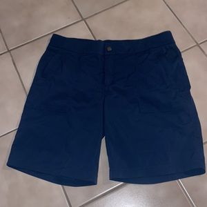 Athleta women’s Trekkie Bermuda Shorts Sz 14 in Constellation Blue